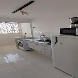 apartamento-encantador-perto-da-avenida-paulista.topsaopaulohotels.com/