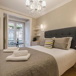 Lovelystay - Charming Douradoures I Apartament